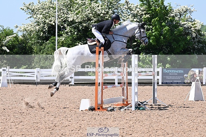 250514-130552-00413 - Newcomers and 1.10m Open