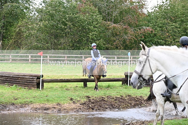 WJ6_6817 - Time at Photographer 13:06 to 13:23