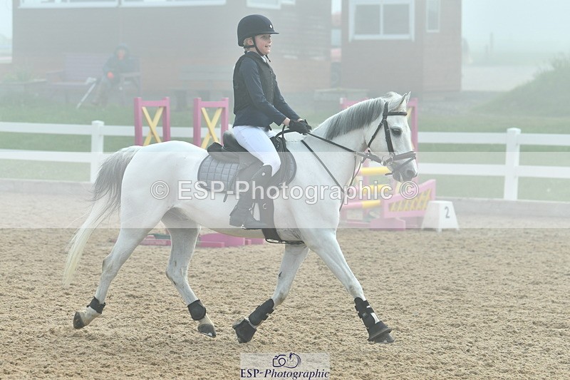 230514A-093326-02070 - Cls 21 British Novice & 80cm Open