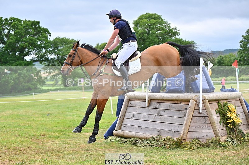 250524A-114414-09967 - B-312-Mark.Davidson-THE.BOSSMAN