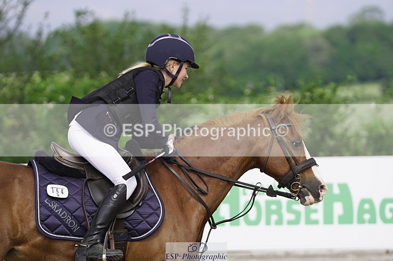 230624A-093312-00749 - Cls 21 British Novice & 80cm Open