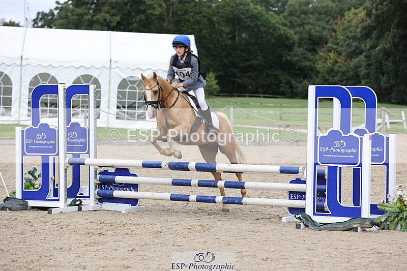 240823X-143307-18465 - 70cm R1 13.45 to 15.30