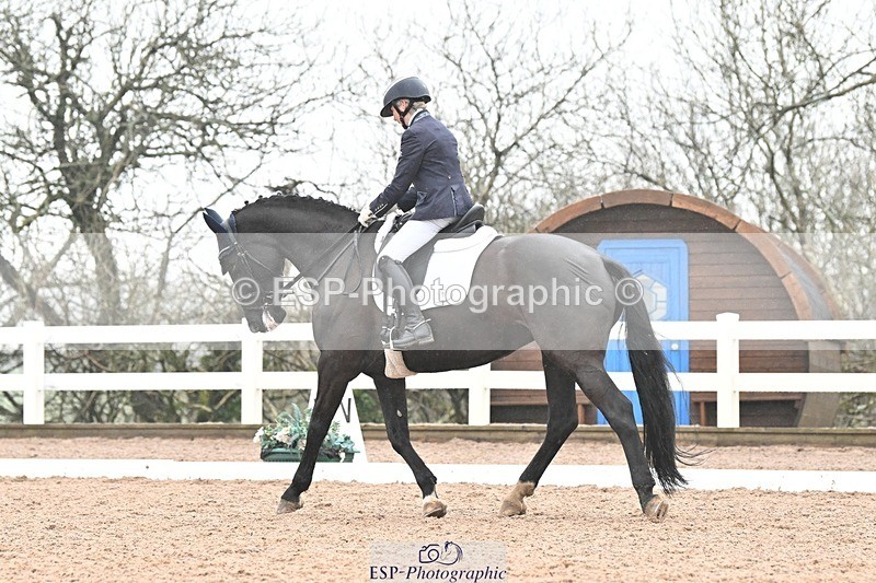 250215-120833-03330 - 228-Louise.Hutchinson-Shovern.Noire