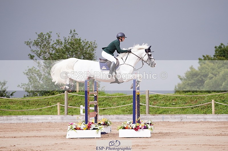 240720A-092908-13816 - Cls 3, 3 Star Small Tour 1.40m