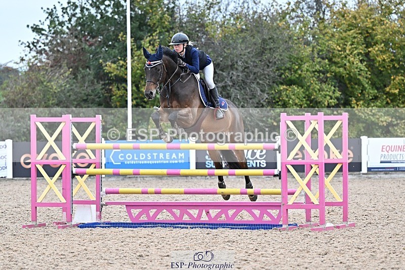 251015-152900-00905 - Cls 6 Foxhunter and 1.20m Open
