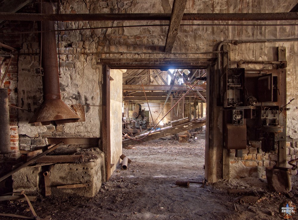 Billmeyer Limestone Quarry (Bainbridge, PA) | Through Time - Billmeyer Limestone Quarry