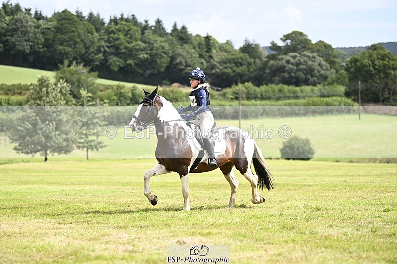 240825X-115613-32654 - 70cm XC 11.00 to 12.00