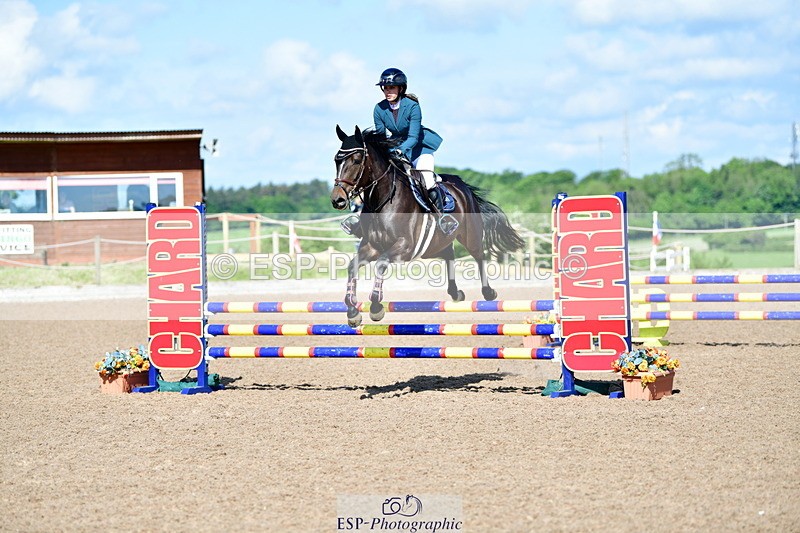 240525A-093525-04810 - Cls 21 British Novice and 90cm Open