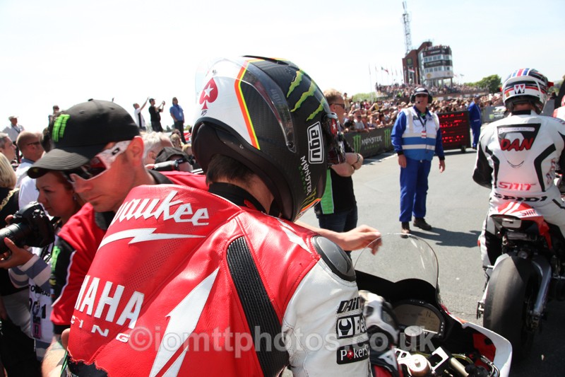 IMG_0573 - Senior TT - Start Line