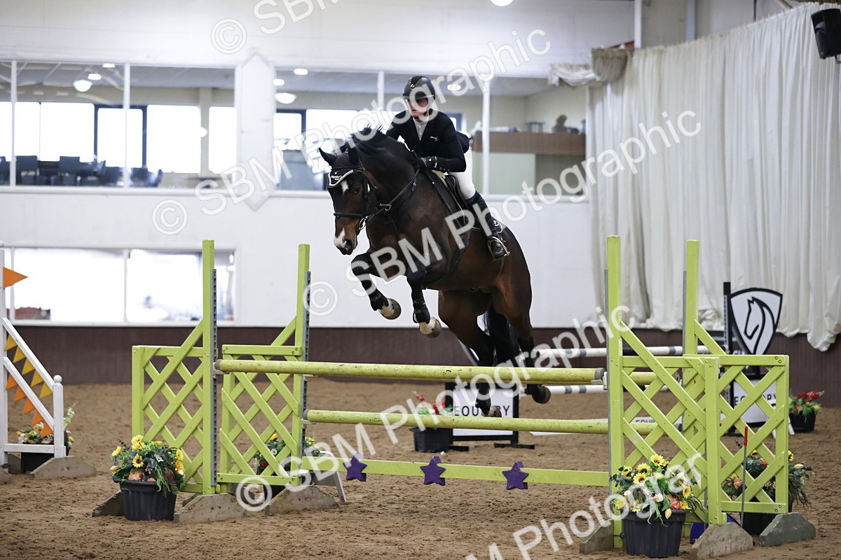 SBM_001523 - Class 4 - Senior Newcomers/ 1.10m Open