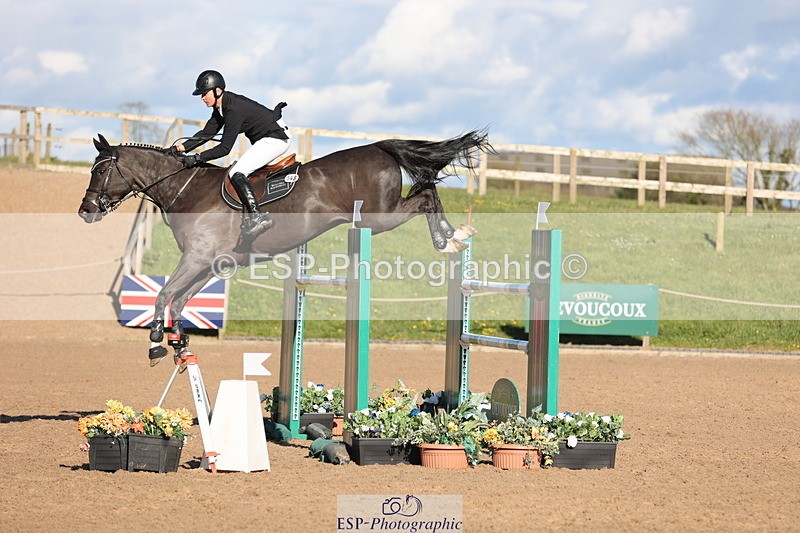 240419A-173858-09906 - Cls 10, 2 Star Big Tour 145cm  Break to End