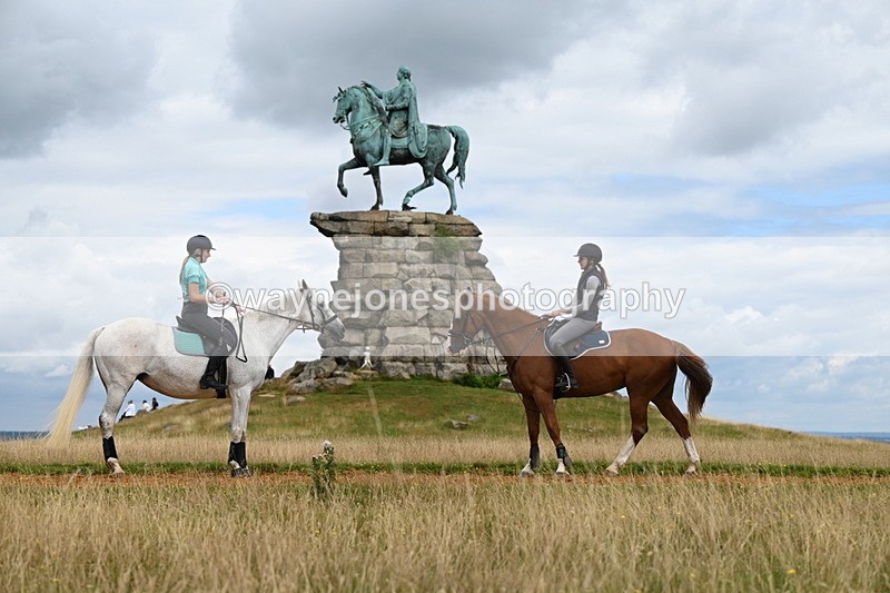 DSC_7117 - Time at Statue 12:45 to 13:15