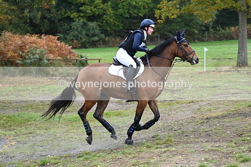 WJ7_3167 - Time 10:47 to 11:11 at the water