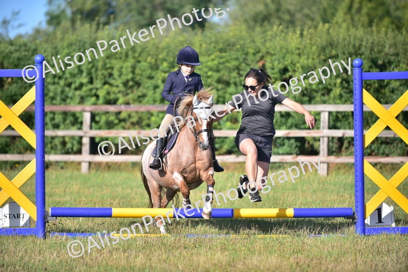 20260906-0478 - Class 6 - Minimus Jumping
