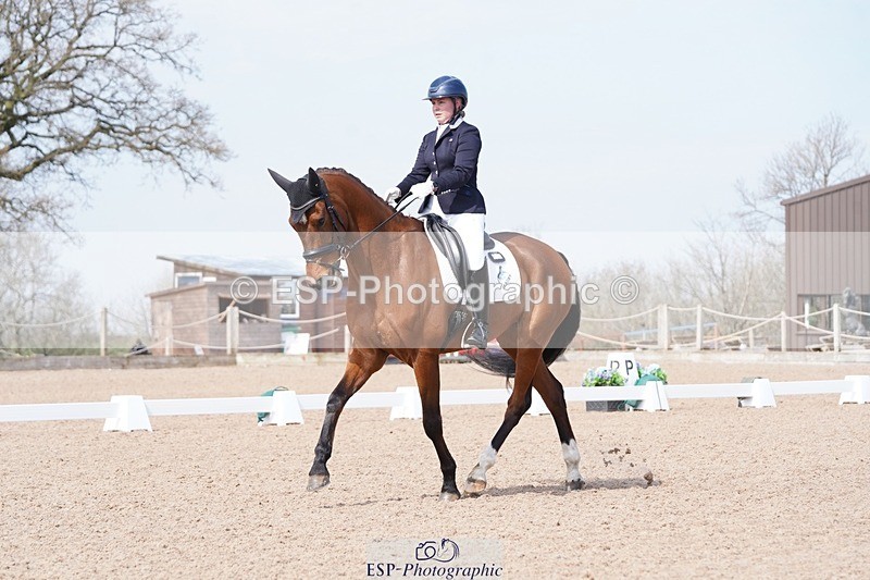 250403-124354-01953 - 036-Abbie.Newbury-Seagry.Viceroy