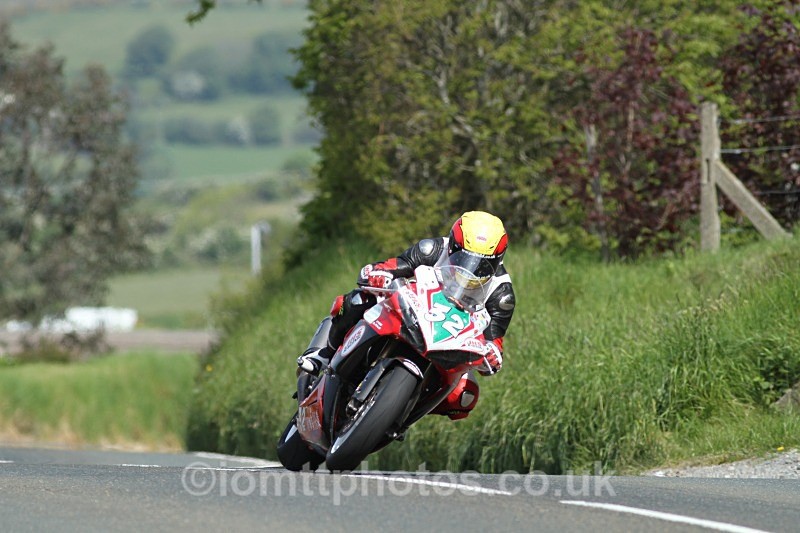 Dave Moffitt - Bennetts.co.uk Lightweight TT
