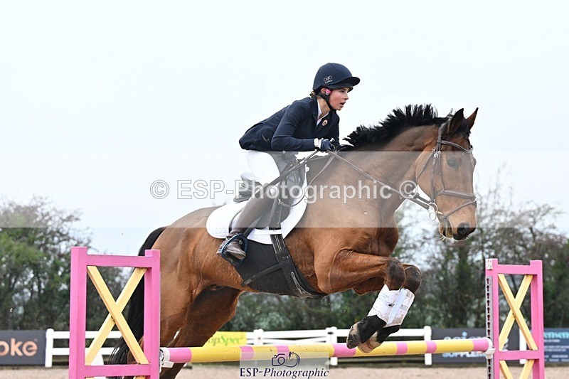 251115-135744-00972 - Cls 16-18 Children on Horses