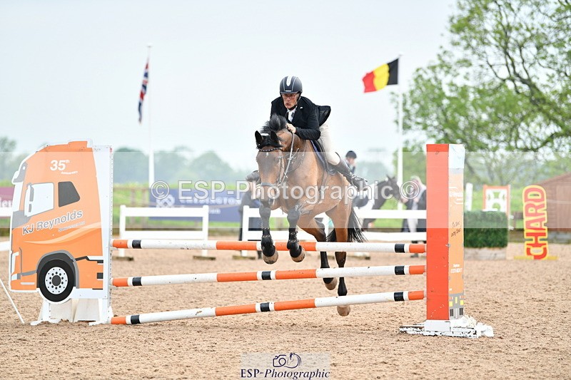 240518A-161128-02212 - Cls 7+8, 90cm and 1m