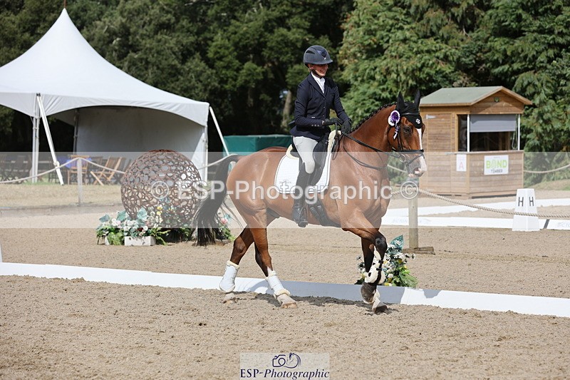 250809A-155506-04680 - Elementary SILVER Presentations