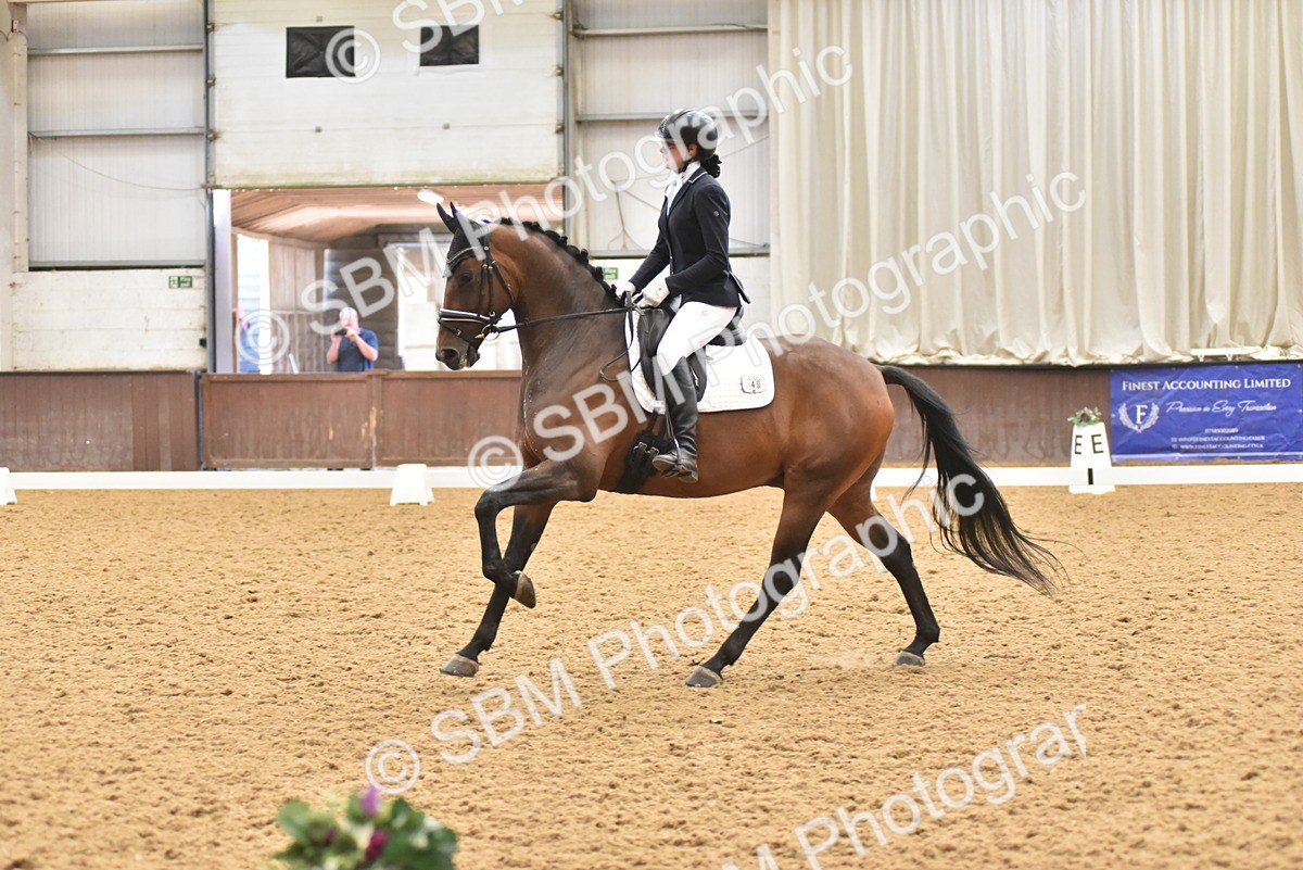 SBM_010999 - Class 8 - Novice 5