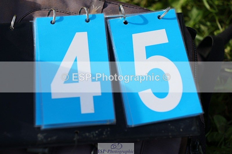 231020-113036-06771 - 045-HILDARE.REGARDE.MOI-Danielle.Mccormack-XC