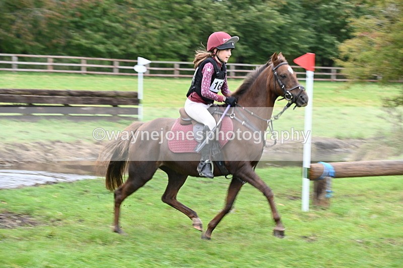 WJ6_7021 - Time at Photographer 13:06 to 13:23