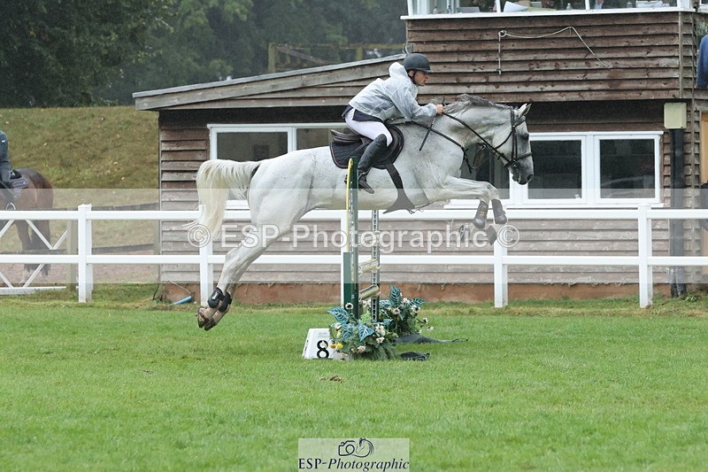 250830A-135230-06819 - Cls 16 Snr Newcomers and 1.10m Open