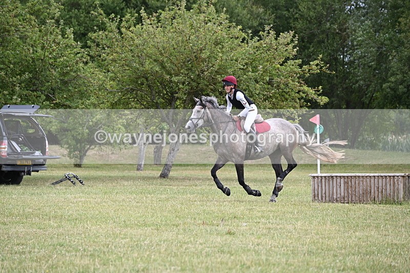 WJ6_6605 - 60cm XC Time 10:17 to 10:49