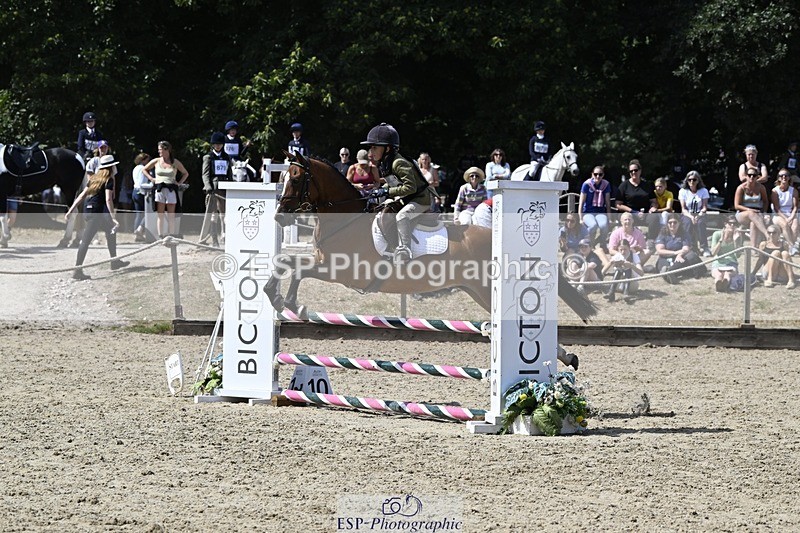 250823A-131443-30371 - PC70 Jump Off