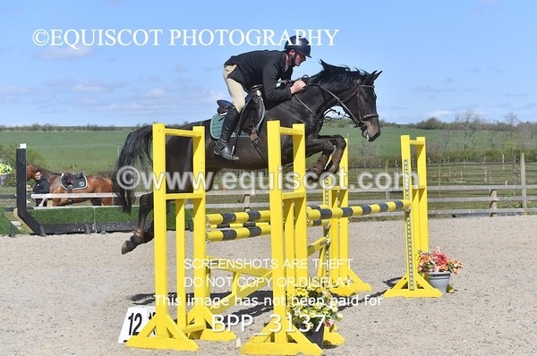BPP_3137 - CLASS 14  Senior Newcomers/ 1.10m Open