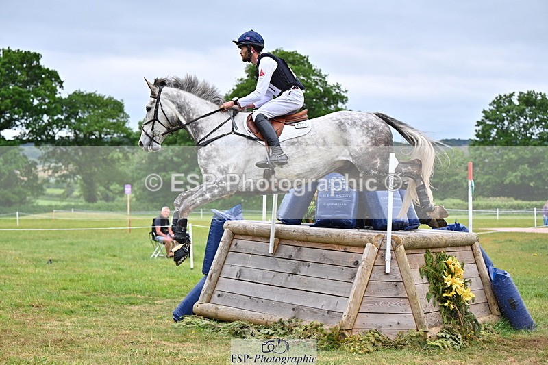 250524A-120215-10068 - B-311-Barnie.Brotherton-WHIXLEY.QUALITAS