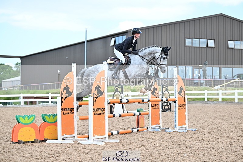 240605A-130153-00456 - Cls 3 Snr 1.05m Open