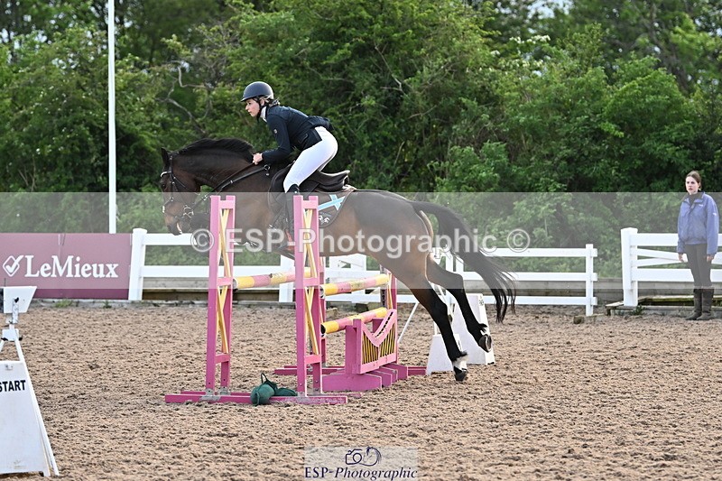 240514A-200915-00743 - 1m