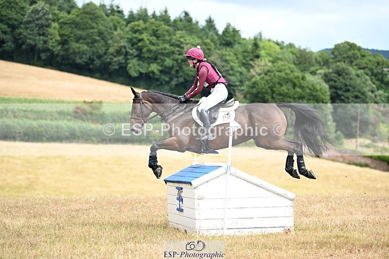 250803A-141102-15190 - O-651-Georgie.Selley-TMF.THUNDER