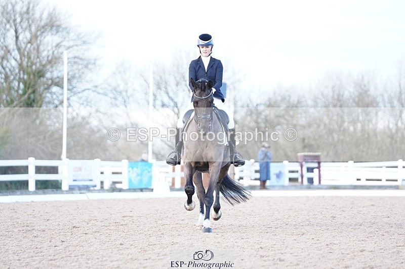 241214-155528-02278 - 139-Holly.Kerslake-Platinum.Cabachon