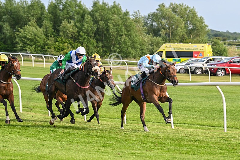 100625-Race 4-Lima Sierra-7004 - Race 4