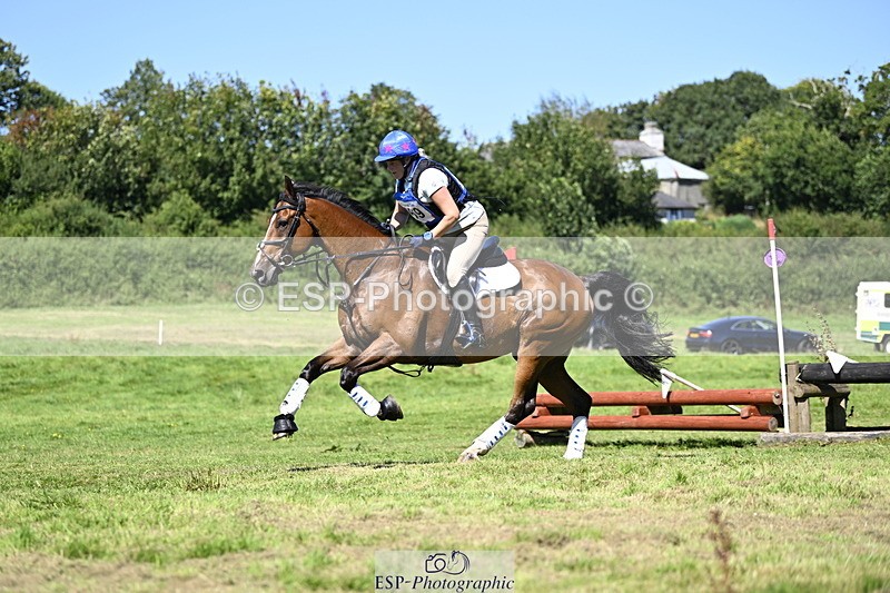 240811A-150439-05255 - 169-