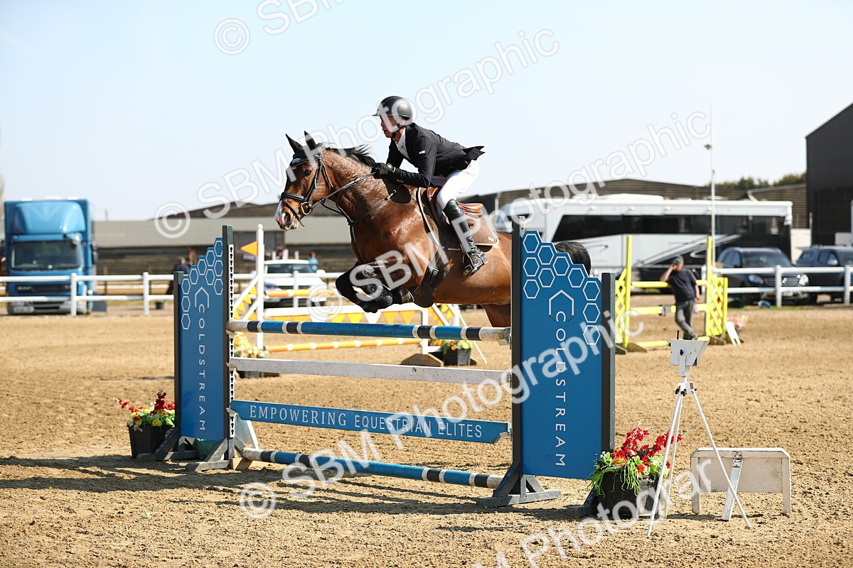 SBM_001277 - Class 5 - Senior Foxhunter - 1.20m