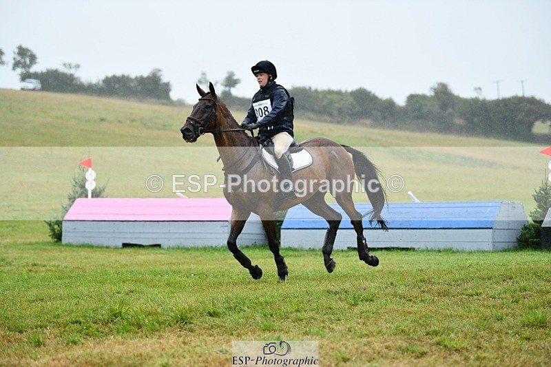 250830-144815-04592 - G-308-Kate.Nutt