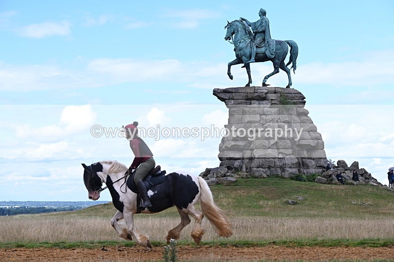 DSC_9697 - Time at Statue 15:11 to 15:58