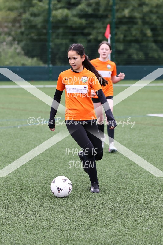 1DX31487 - Sat 6th U12 Girls