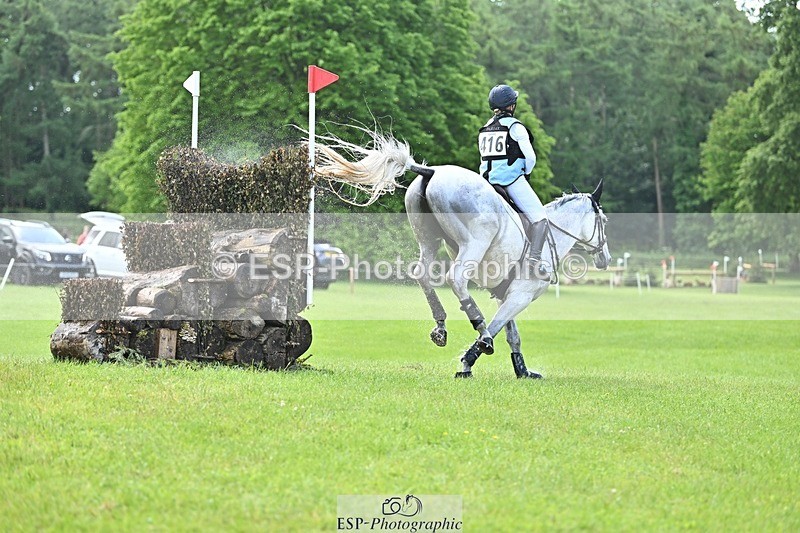 240526-111105-20420 - 416-CRISTAL_FONTAINE-Kitty_King