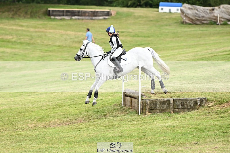 240825X-152354-35647 - 80cm XC 14.30 to 15.30