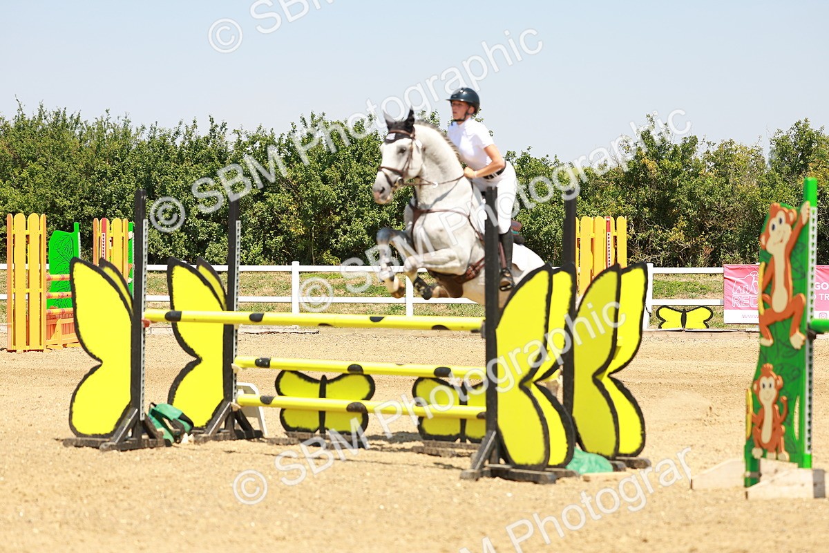 SBM_001592 - Class 4 - Senior Newcomers - 1.10m