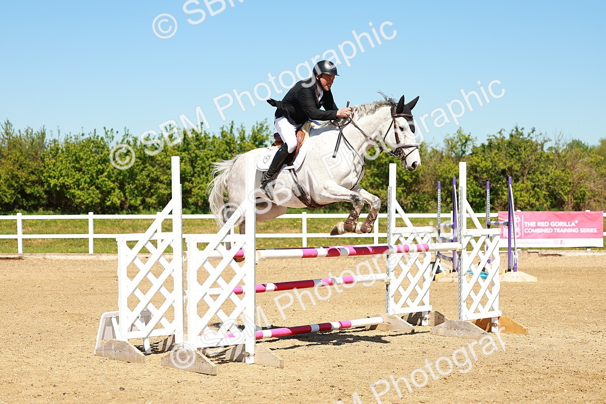 SBM_001230 - Class 4 - Senior Newcomers 1.10m