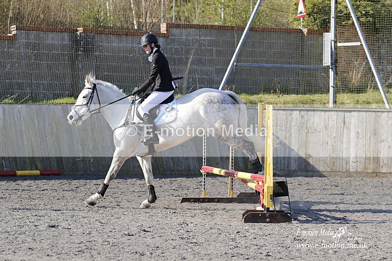 _EST0200 - Bourne Valley Riding Club Winter Showjumping 27/03/22