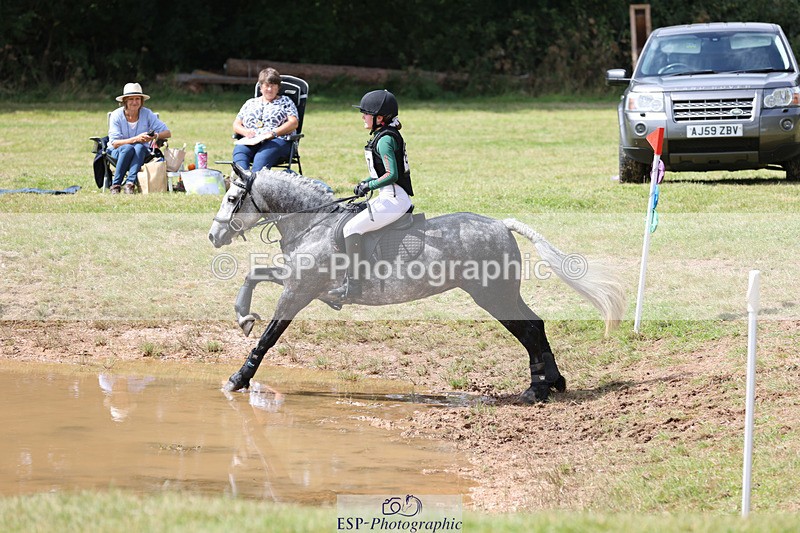 240825X-121806-33554 - 70cm XC 12.00 to End