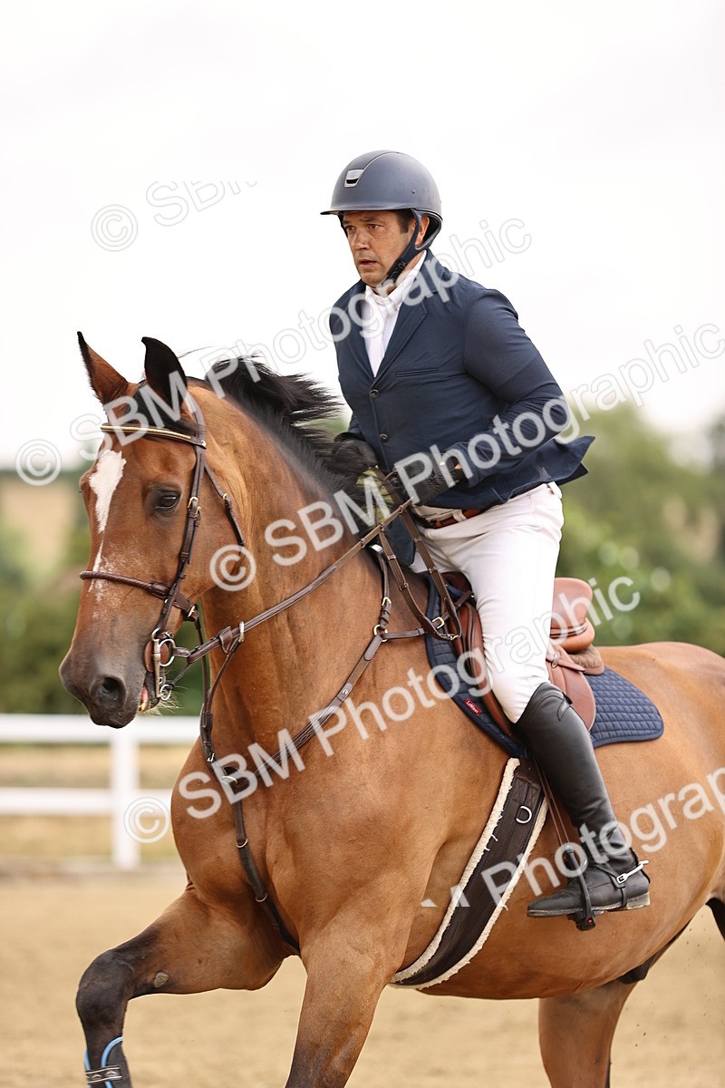 SBM_026388 - Class 12 - Amateur Championship Qualifier 1.05m