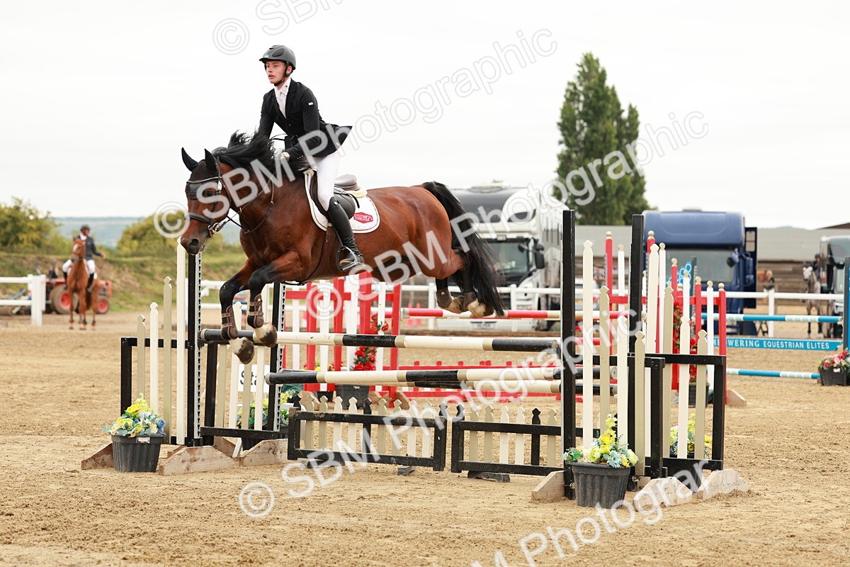 SBM_016628 - Class 20 - Senior Newcomers - 1.10m