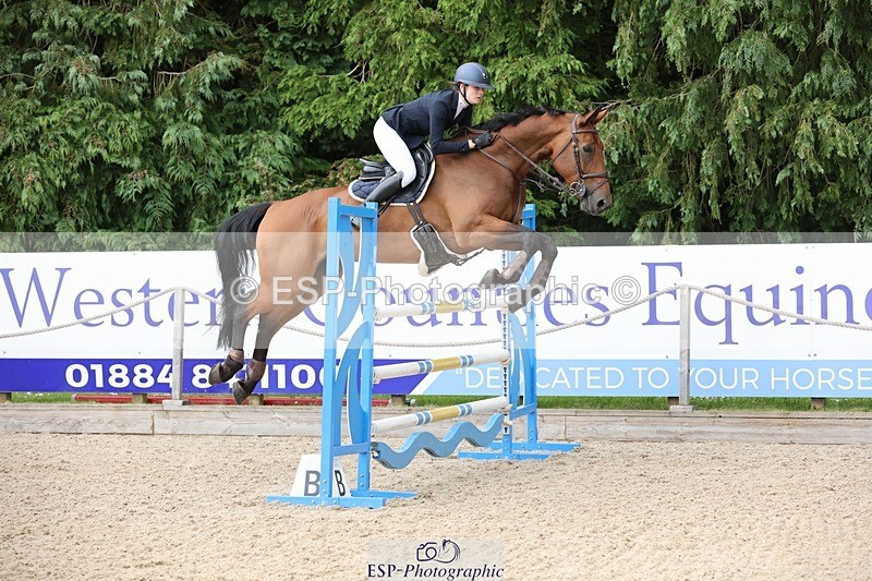 240615-143250-01867 - Cls 6 Snr Foxhunter and 1.20m Open